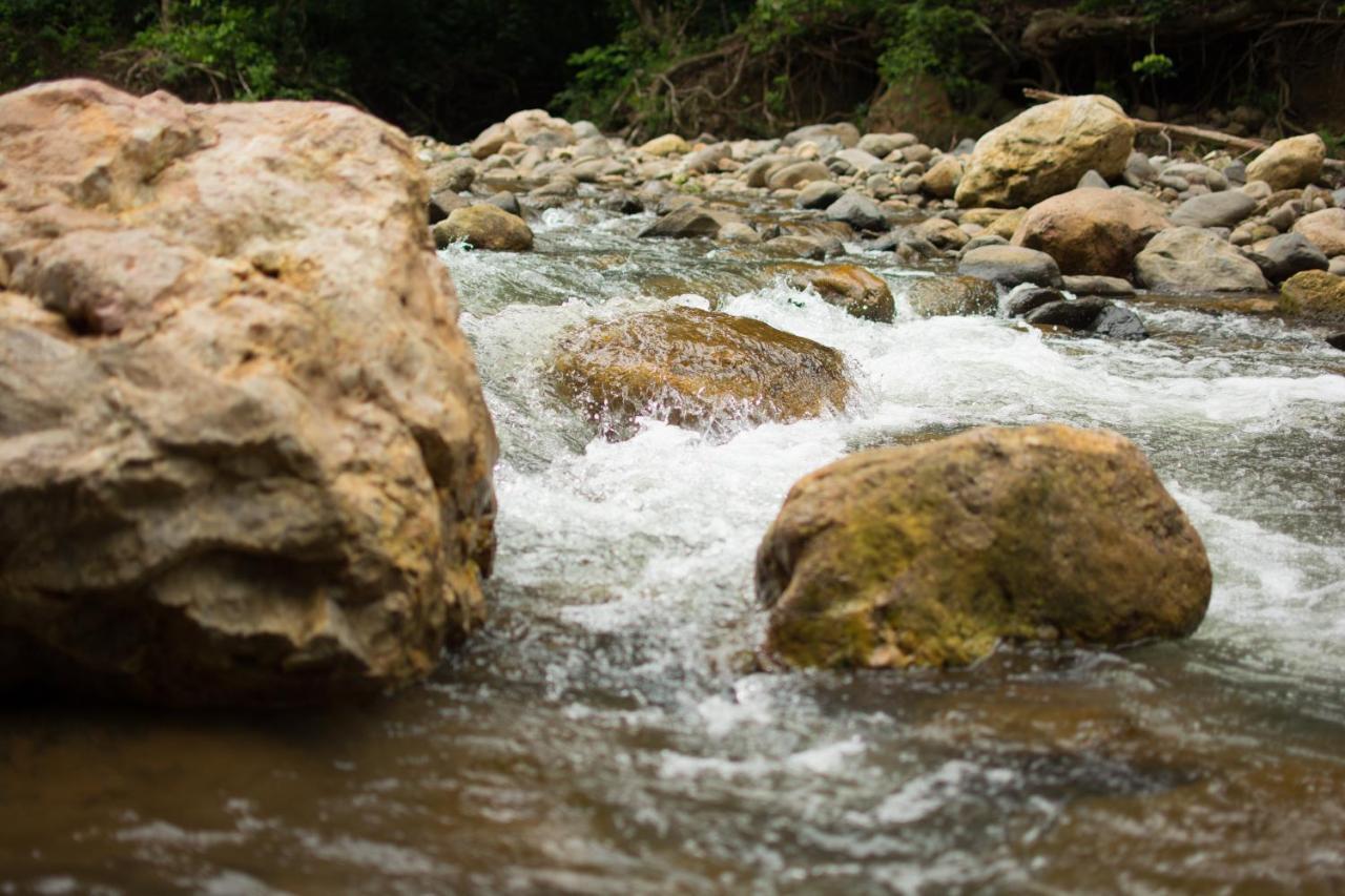 Hotel Poza Blanca Lodge San Mateo Экстерьер фото