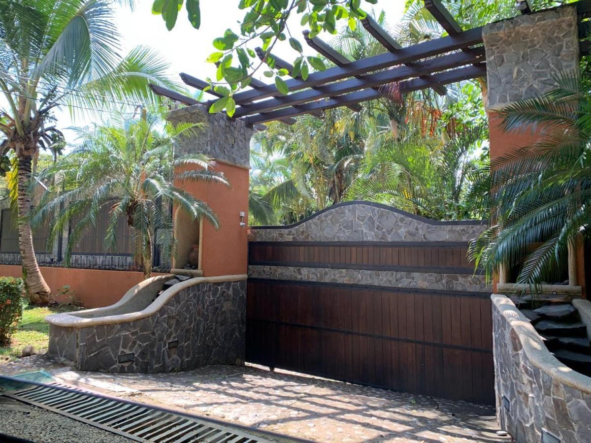 Hotel Poza Blanca Lodge San Mateo Экстерьер фото